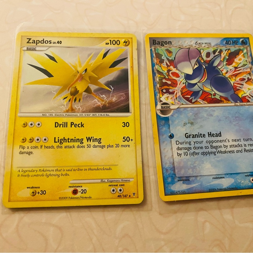 Pokemon 8 card LOT and collector TIN